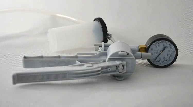 Ручной вакуумный насос для автомобильного масляного насоса Замена жидкости