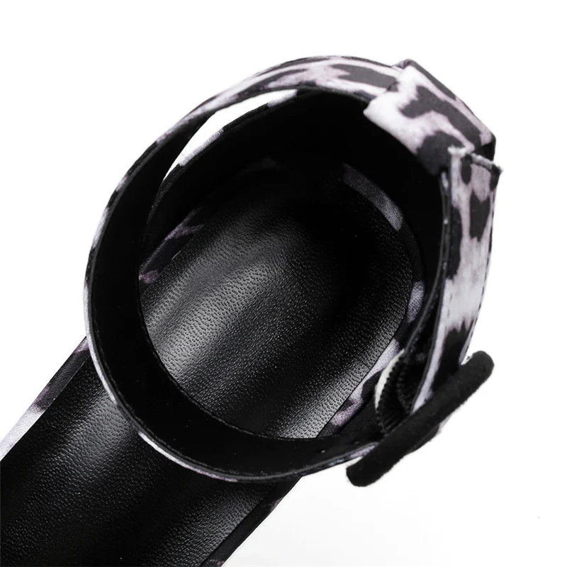 2019 женские летние модельные дизайнерские Блестящие Босоножки на платформе и