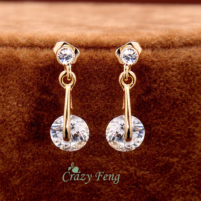 Женский комплект ювелирных изделий сережки и ожерелье золотого цвета с