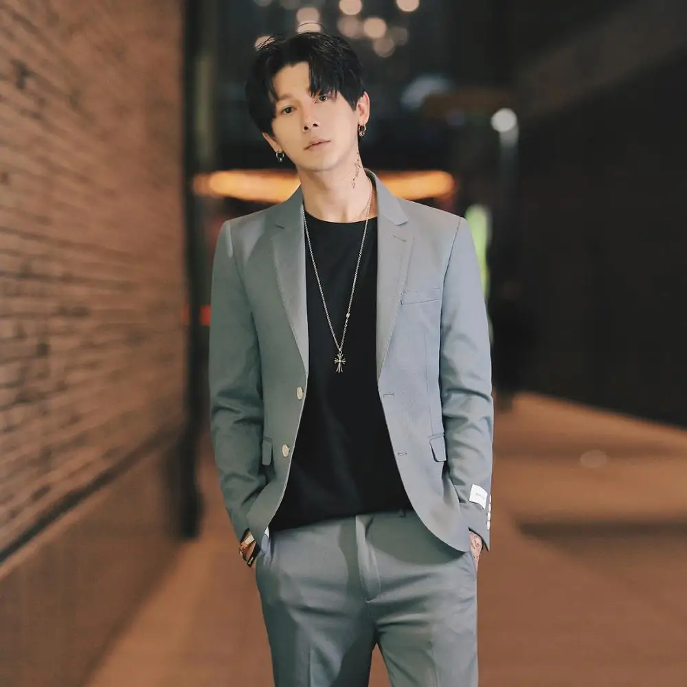 Новинка 2019 весенне летний тонкий мужской костюм корейский стиль британский