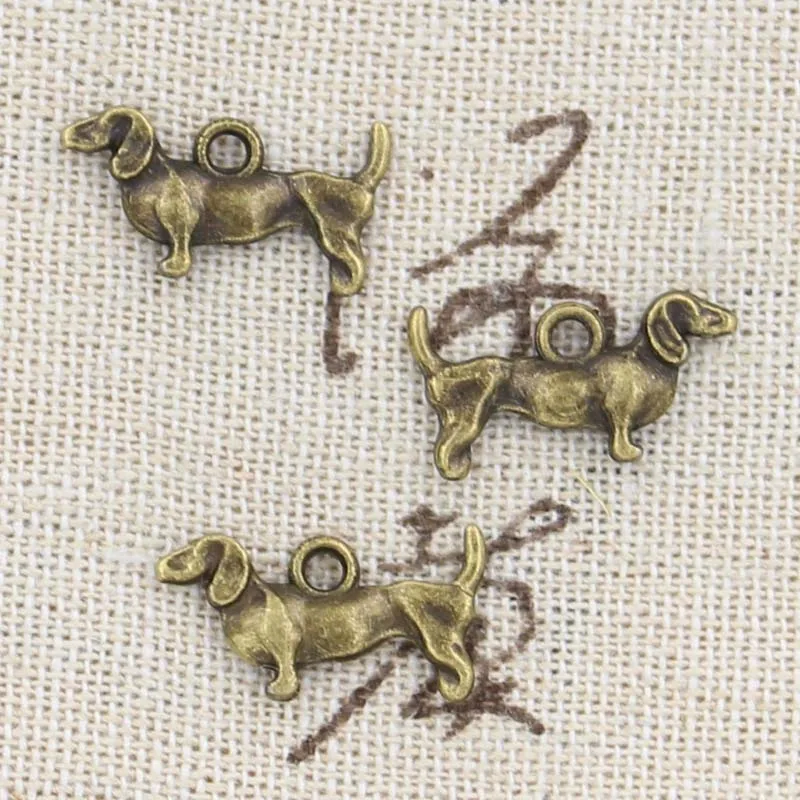 

30pcs Charms Dog 10x18mm Antique Bronze Silver Color Plated Pendants Making DIY Handmade Tibetan Bronze Silver Color Jewelry