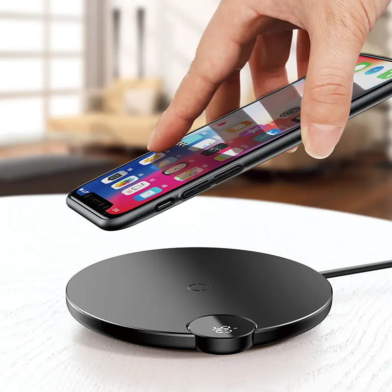 Baseus 10 Вт Qi Беспроводной Зарядное устройство для samsung S10 Note 9 Xiaomi Mi 9 зарядного устройства с светодиодный Дисплей для iPhone XS Max 8 huawei P30 - Тип штекера: Black