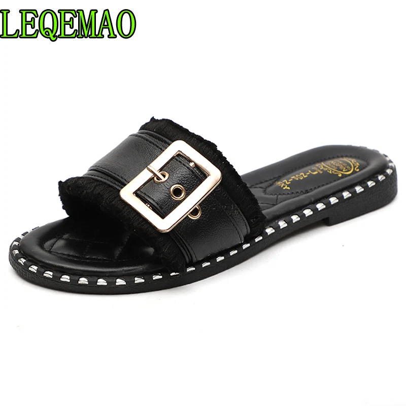 Удобная обувь женские шлепанцы модные с металлической пряжкой меховые Вьетнамки