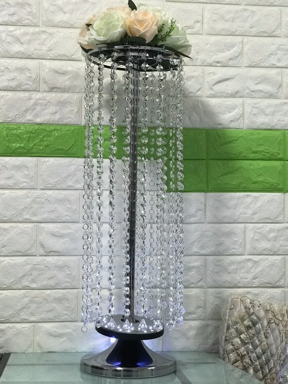 

Crystal wedding table certerpiece flower vase with led light party event aisle glow decoration T-Stage crystal road lead