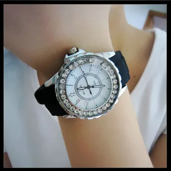 Ladies watch fashion rhinestone sheet leather watchband table vintage brief women's | Наручные часы