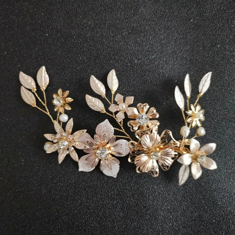 Свадебные заколки для волос SLBRIDAL с жемчужинами и золотистыми кристаллами |