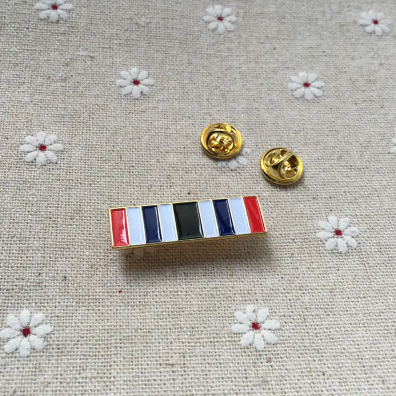 100 шт. оптовая продажа прямоугольная эмалированная брошь в виде бабочки клатча