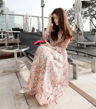 

Women's Fashion Bohemian dress Slim waist Small Floral Dress BJ274