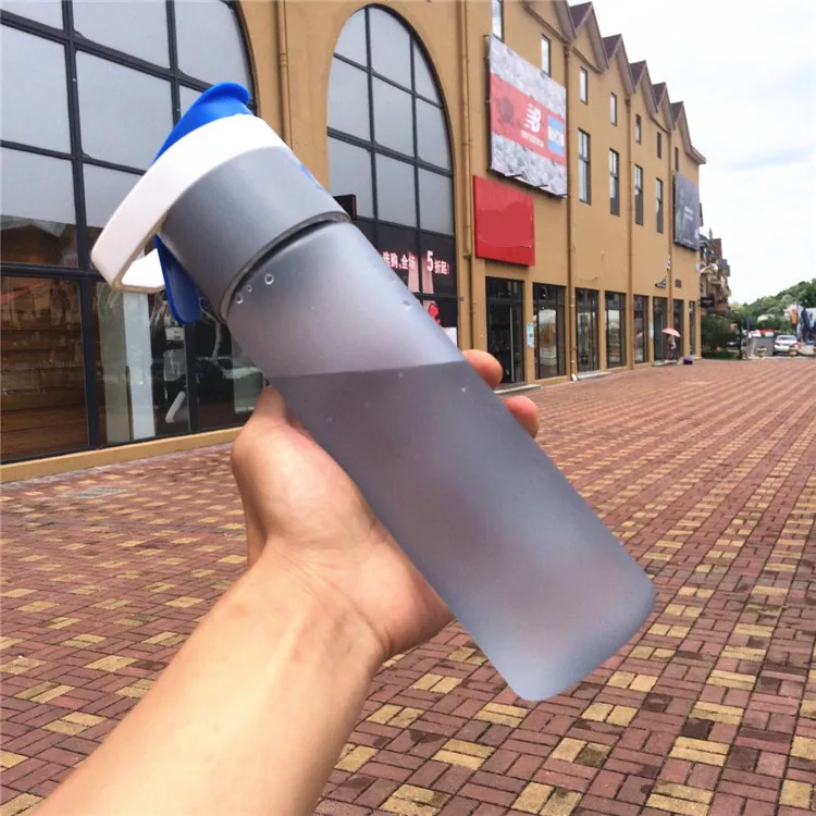 New Design Spray Water Bottle Portable Atomizing Bottles Outdoor Sports Gym Drinking DrinkwareCreative Button Mist | Дом и сад