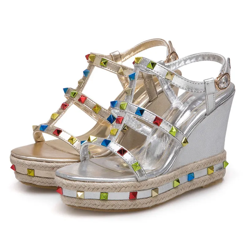 

Fanyuan Rivet Platform Shoes Women gladiator Sandals Fashion Wedge Sandals Women High Heels Summer Shoes Pumps High Sandals