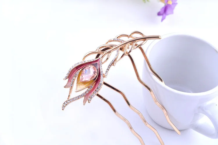 Hair comb pink Винтажные эмалированные павлиньи шпильки для волос с перьями Свадебные украшения для волос аксессуары кристалл невесты гребни для волос украшения для головы - Окраска металла: Hair comb pink