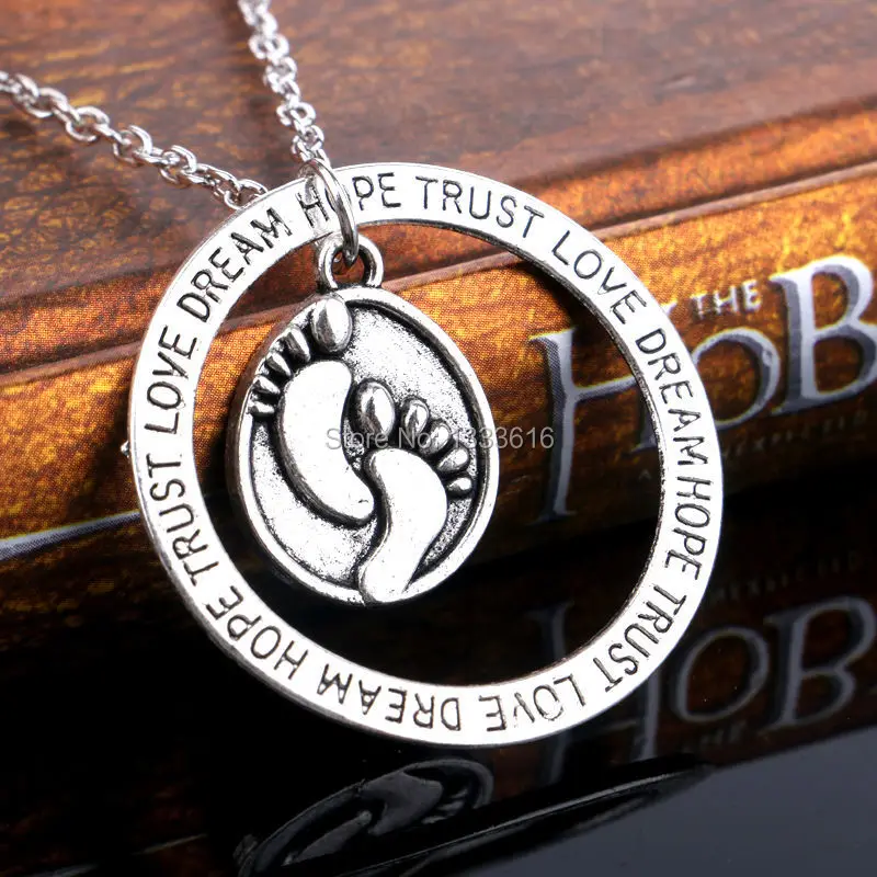 Винтажная серебряная круглая медаль в ретро стиле с надписью Love Dream Hope Trust