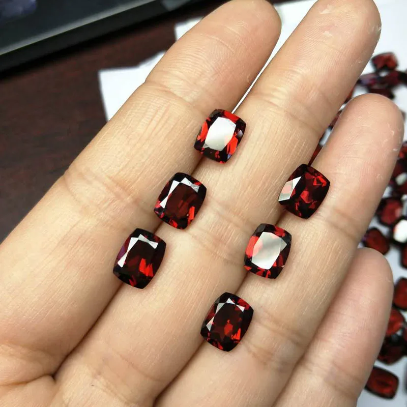 Tbj натуральный с гранатом Мозамбик cushion7 * 9 мм ard 2.53ct для 925 серебро крепление