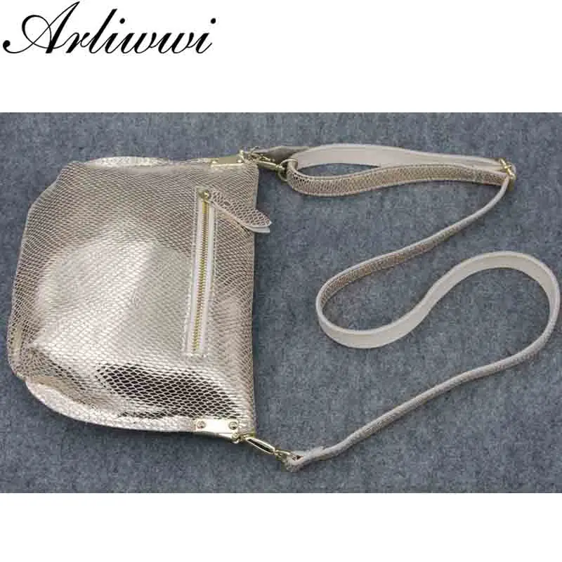 Роскошная женская сумка из натуральной кожи с металлическим эффектом и змеиным