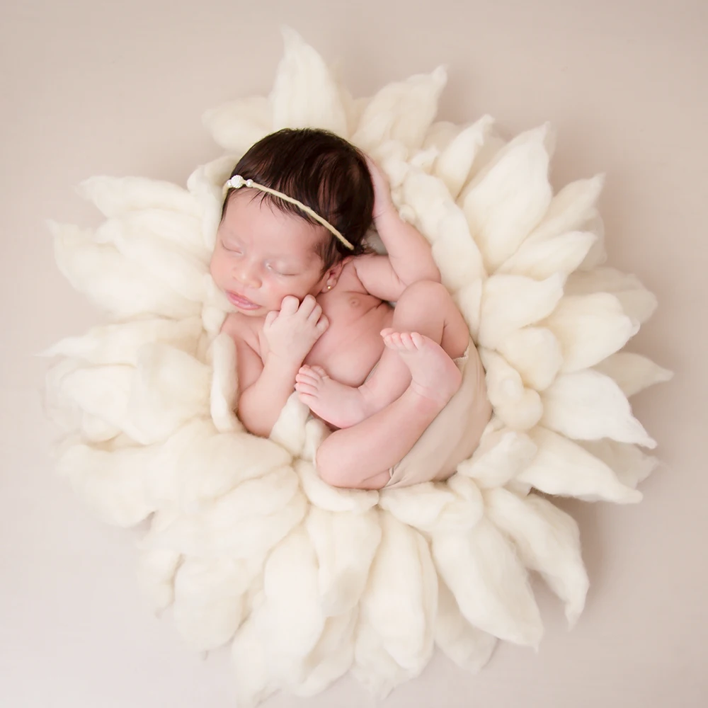 

100% Wool Fluffy Baby Layers Basket Filler for Newborn Photography Accessories Super Soft Infant Blanket Photo Shoot Props