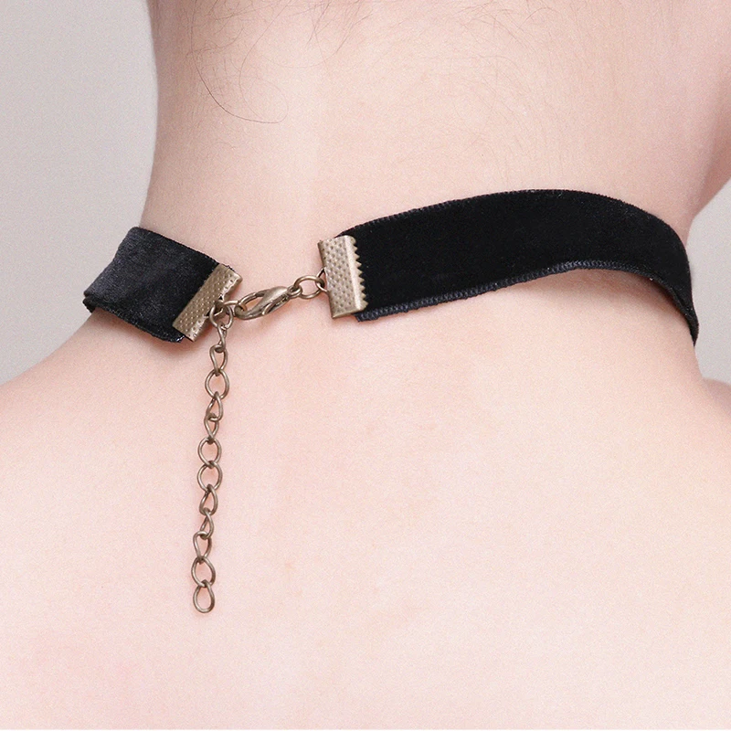Женский широкий чёрный Бархатный чокер ожерелье ошейник|velvet chocker|heart pendant necklaceneck