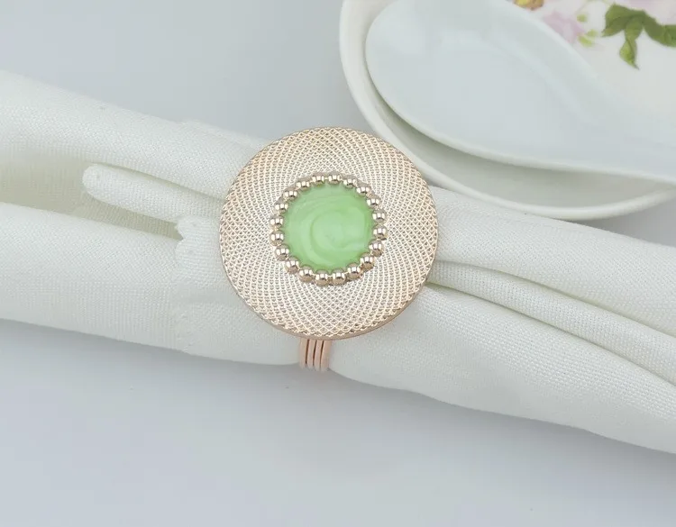 

100PCS exquisite fashion Color metal napkin rings napkin bucklefor hotel restaurant wedding banquet table decorations