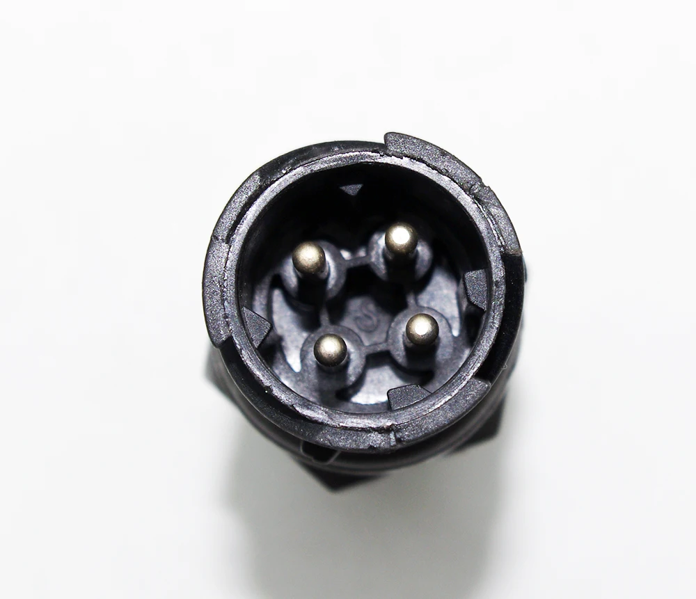 Датчик скорости передачи для грузовиков Volvo Mercedes 3171490 155422717 31714906880 0135426717 1077500 3962959