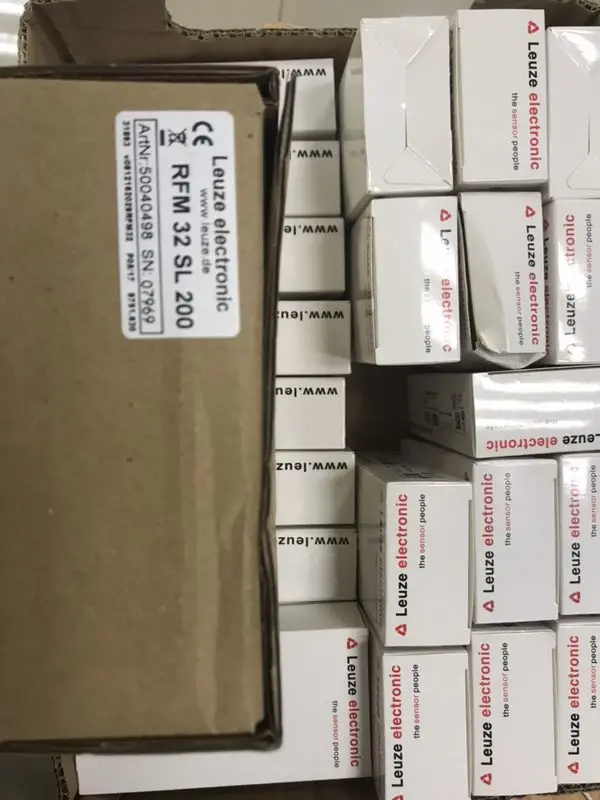 Новый оригинальный считыватель RFID-метки LEUZE RFM 32 SL 200 | Инструменты