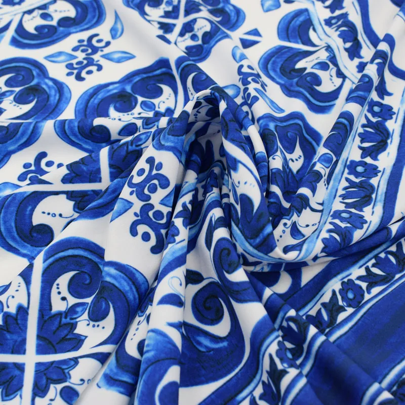 92*147 см/шт. сине-белая фарфоровая атласная тянущаяся ткань Habijabi для летнего платья