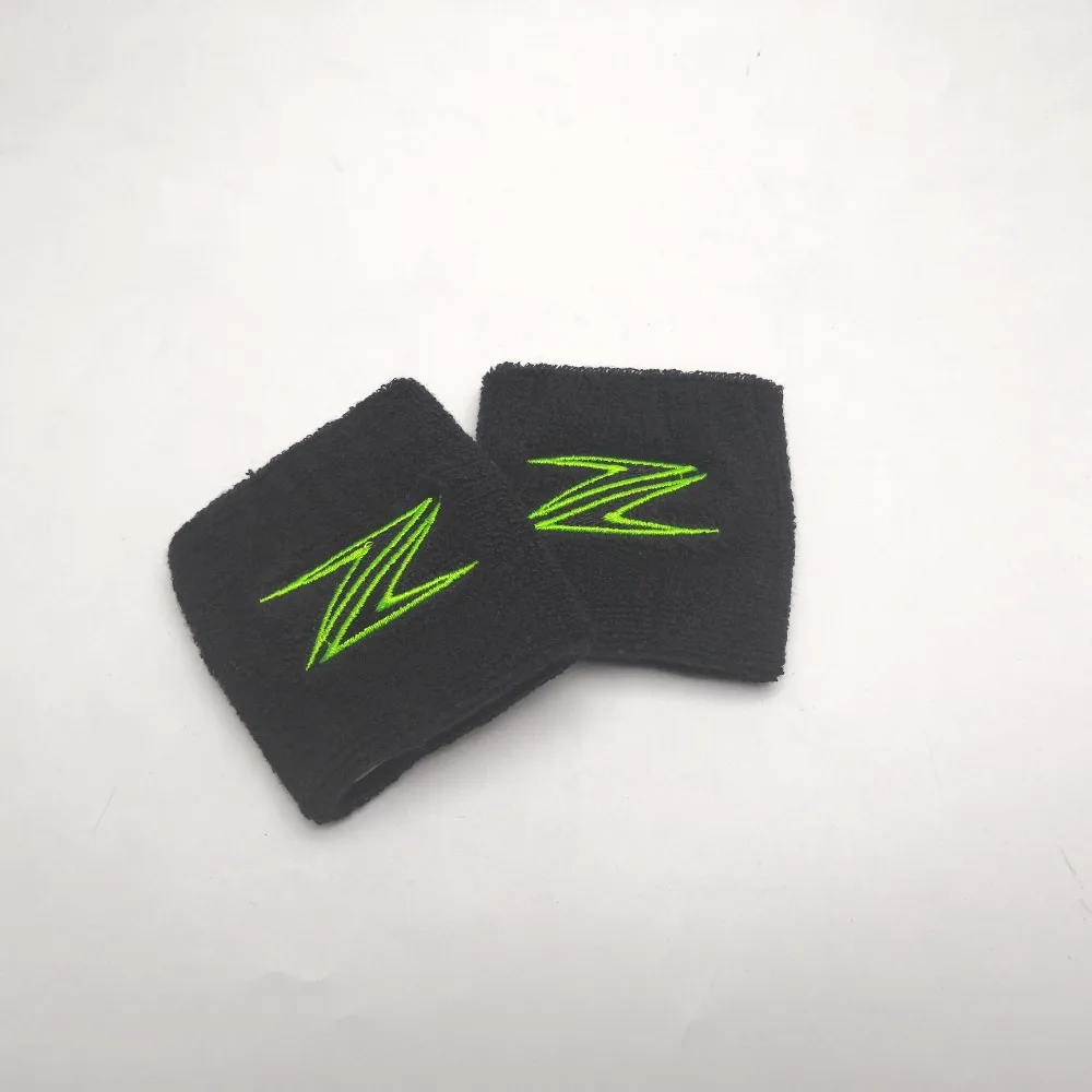 

Front Reservoir Tank Sleeve Socks For Kawasaki Z900 Z250 Z1000 ER6N/F NINJA250 Z800