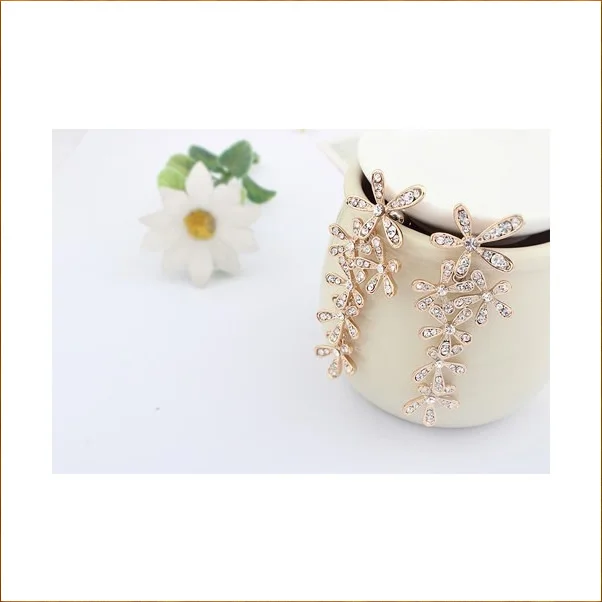 Min. order is $5(can mix)Low price 2014 Summer accessories jewelry Full of Rhinestone girl's/lady's Big stud Earrings | Украшения и