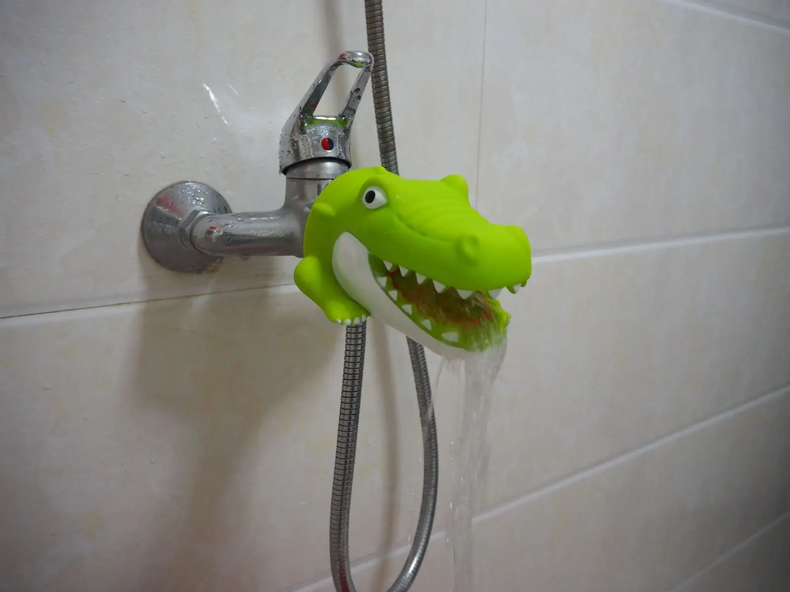 crocodile Расширитель смесителя для детей, для малышей, для мытья рук, для раковины, горячая креативная в форме животного, кран для растяжки, удобство для детей - Цвет: crocodile
