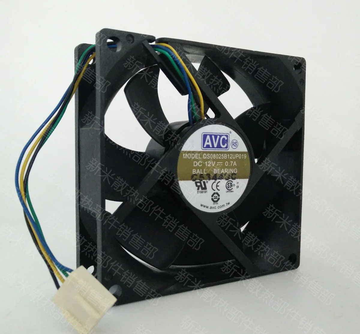 USED AVC 8CM8025 4PIN PWM high air volume DS08025B12UP019 12V 0.7A cooling fan |