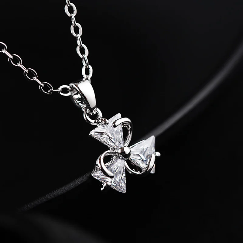 Ожерелье с кулоном в виде листа клевера фианитом 2020|Колье| |