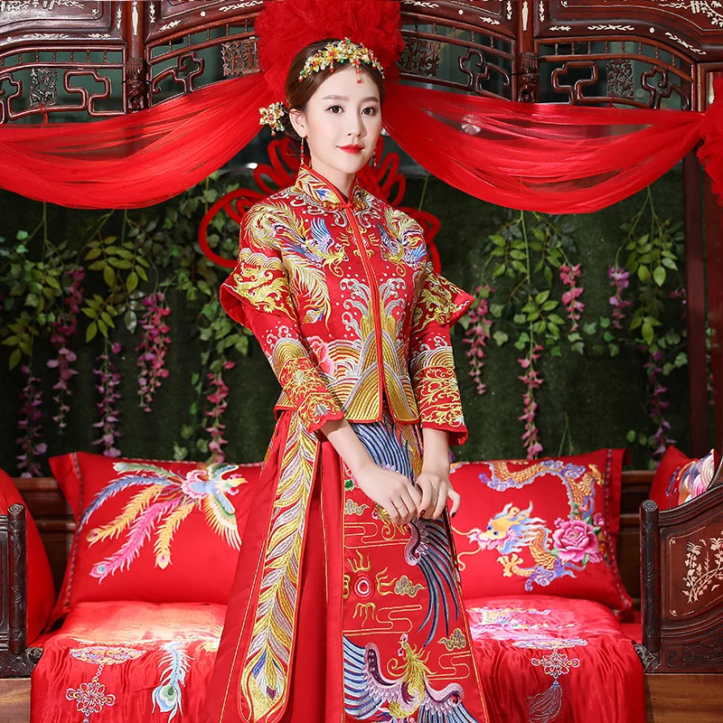 

Luxury ancient Royal Red embroidery Chinese bride wedding dress Qipao Chinese Traditional Dress Women Oriental Qi Pao Size S-XXL