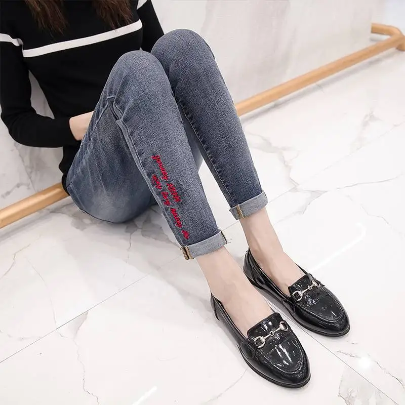 New mother embroidery pregnant women pants maternity wear casual feet lift stomach stretch denim | Мать и ребенок