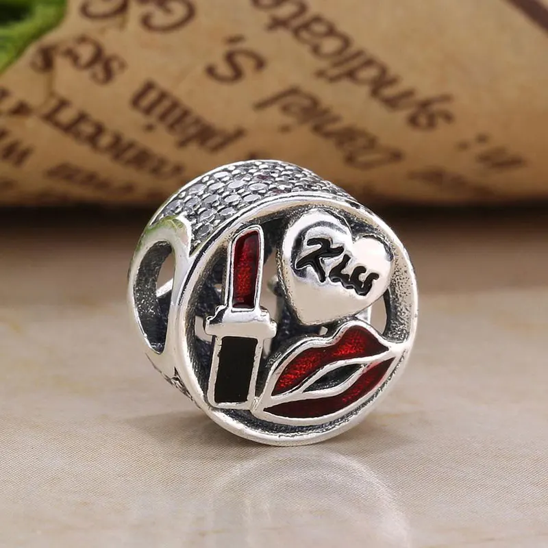 Новые осенние гламур поцелуй Шарм смешанный Красной Эмалью Ясно CZ проложить Lipstick