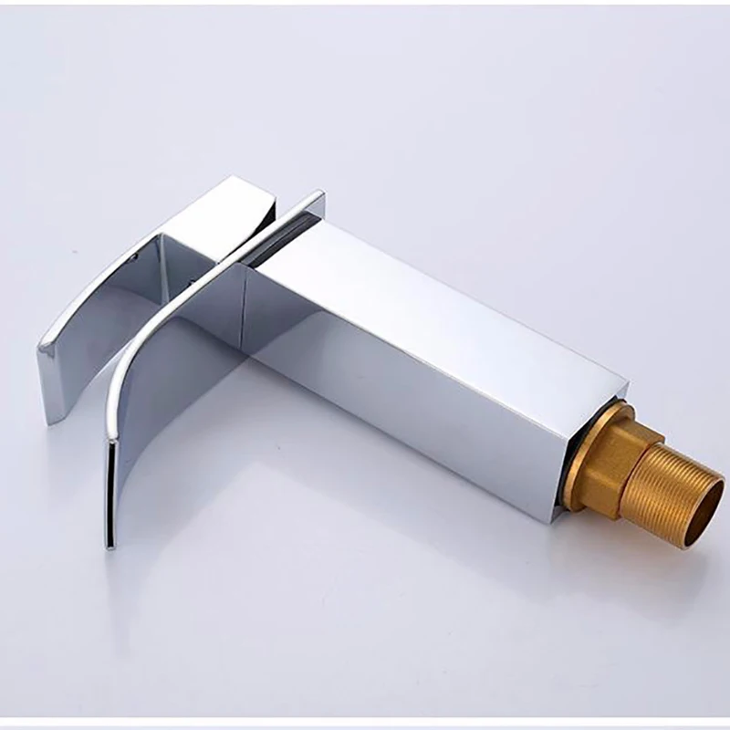 Смеситель для ванной OKAROS кран раковины водопад хромированная черная отделка