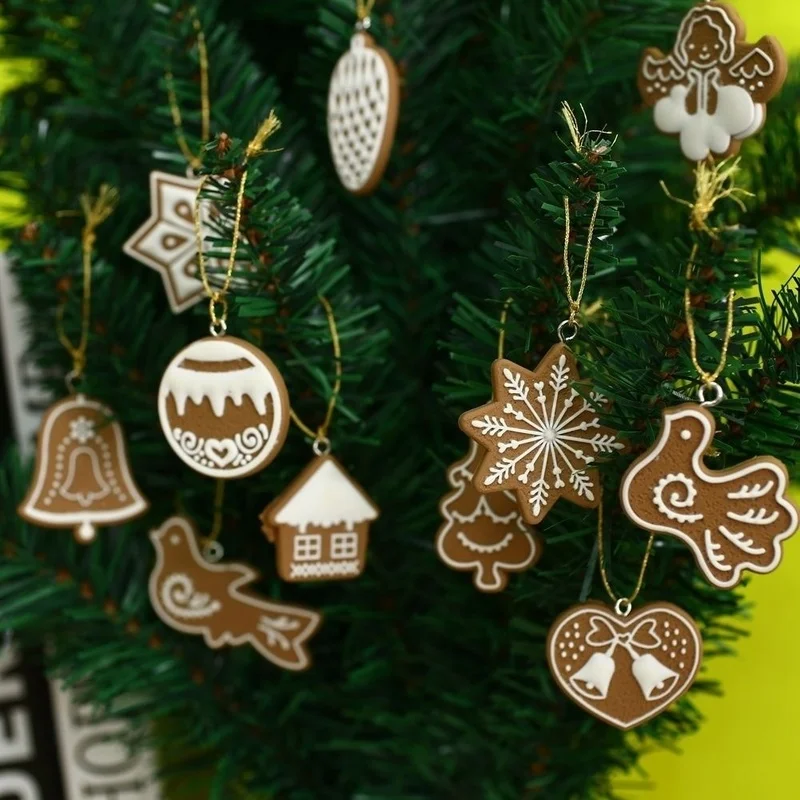 

11Pcs/lot Ginger Clay Christmas Ornaments Hanging Pendant Keyring Keychain Charms Tags Craft Gifts Xmas Tree Decorations