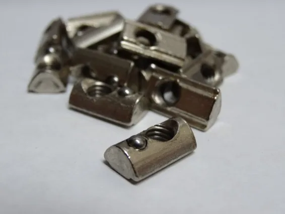 

SWMAKER Reprap CNC V-slot M3/M4/M5 пружинный винт тройник гайки * 50 шт