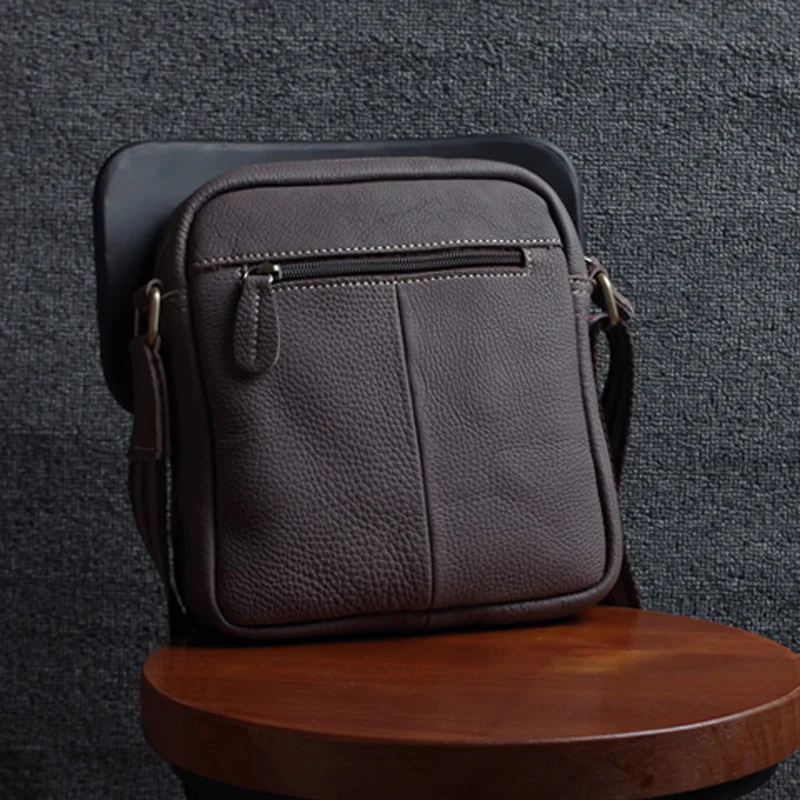 AETOO Leather men's shoulder bag summer casual bag hand first layer of leather Messenger bag wild Korean package