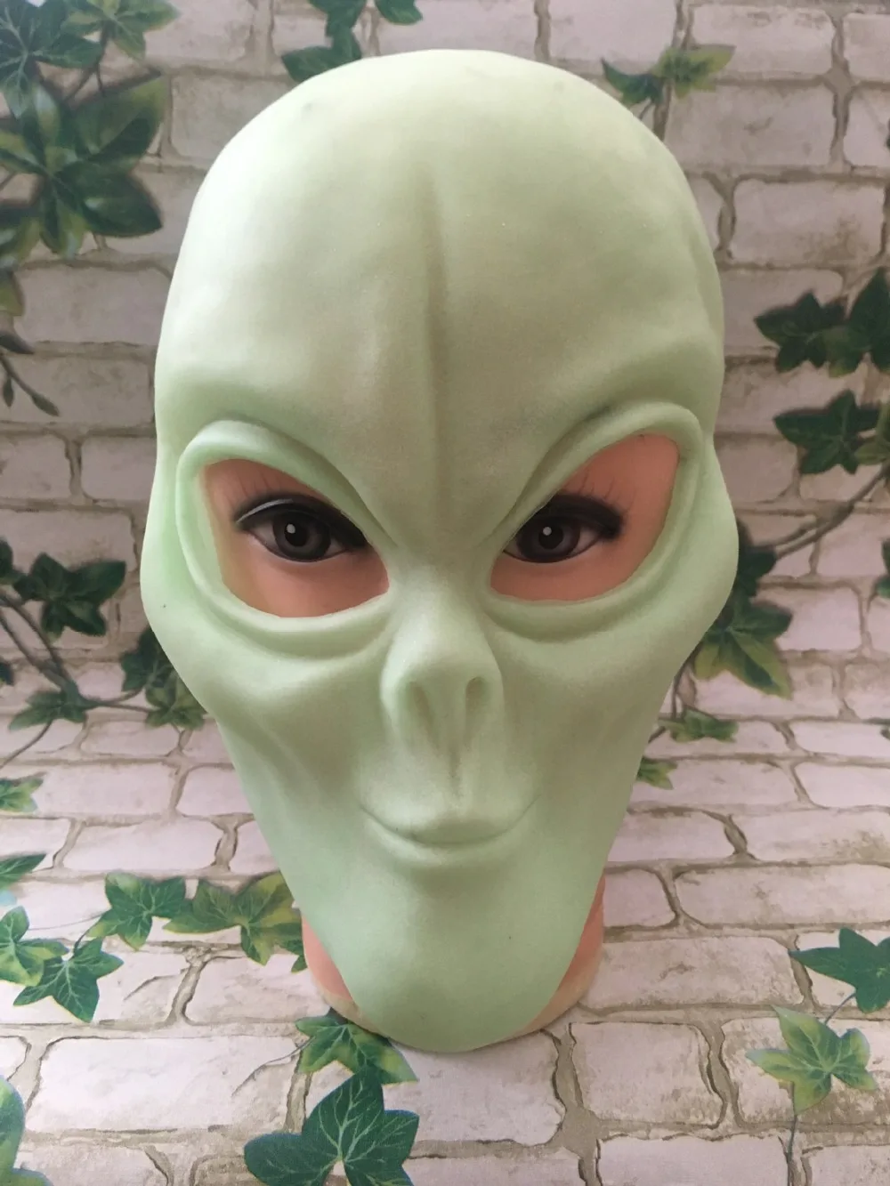 1Pcs Scary face green luminous alien mask party dress with Halloween masquerade sci-fi theme latex | Дом и сад