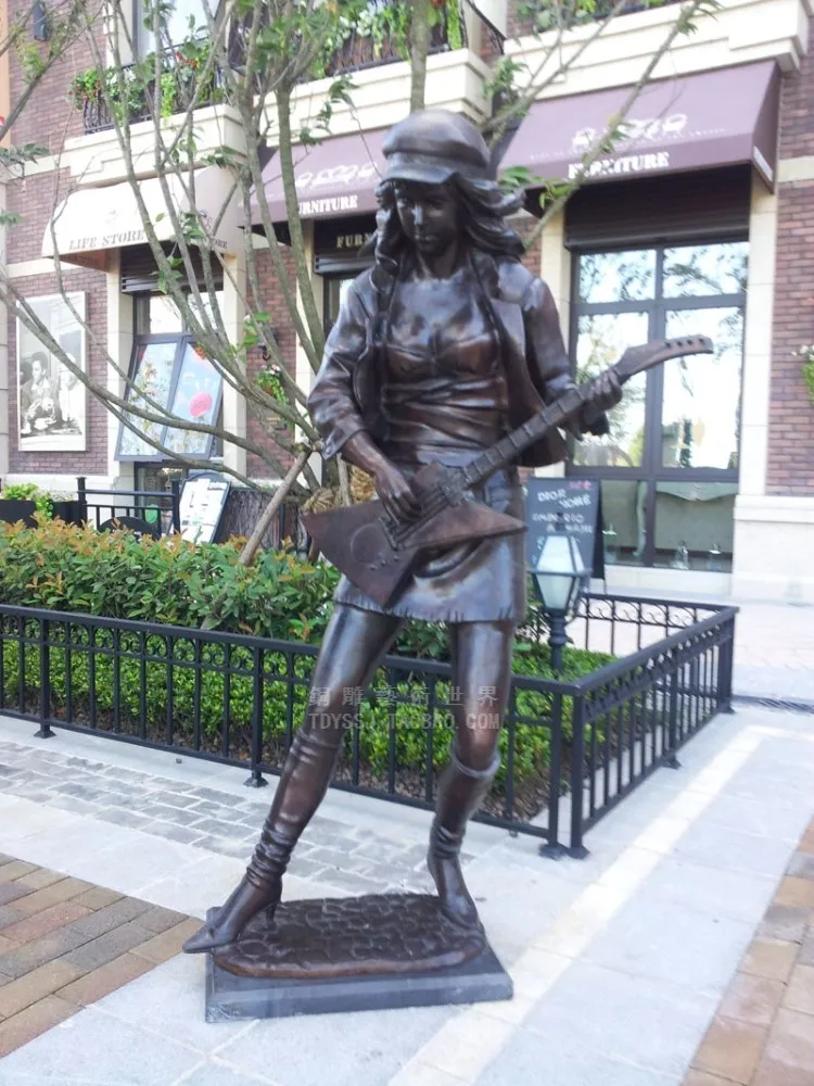 City sculpture female electric guitar music figure bronze statue of Craft Hotel decoration outdoor decor | Дом и сад