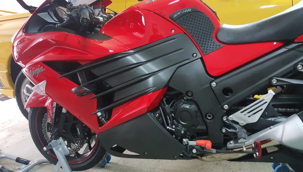 

Motorcycle Anti slip Tank Pad 3M Side Gas Knee Grip Traction Pads Protector Sticker For Kawasaki Ninja ZX-14R ZX14R 2006-2015