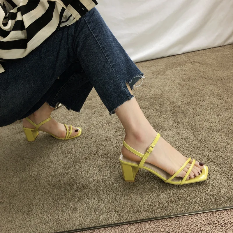 Sandalen Femme 2019 летние модные босоножки с перекрестными завязками женская обувь