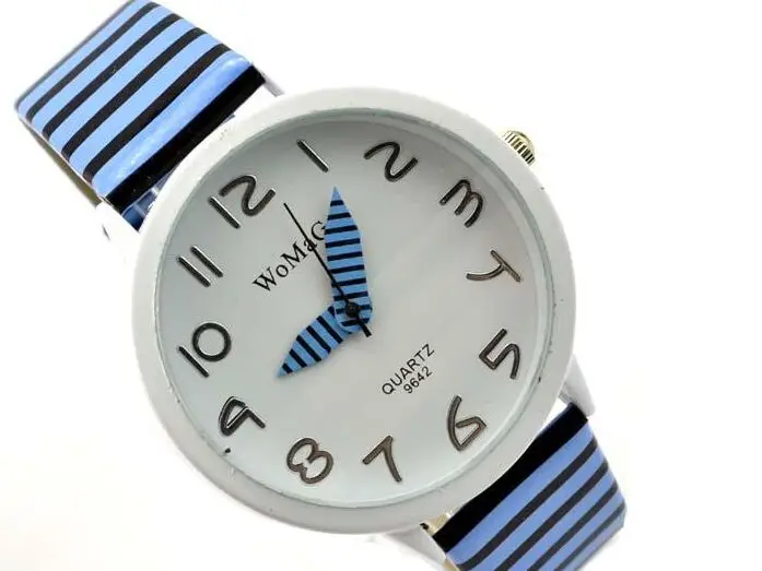 Модные женские брендовые кварцевые спортивные часы с зебровым кожаным ремешком