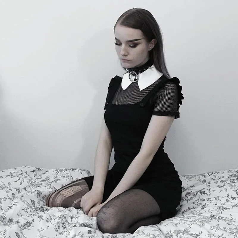 2019 Новинка готический стиль платья Для женщин ТРАПЕЦИЕВИДНОЕ летнее черного