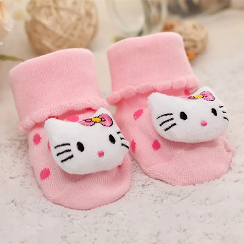 Pink cat Носки для малышей; нескользящие хлопковые носки-тапочки с изображением куклы из мультфильма с колокольчиками; мягкие Милые сапожки для маленьких девочек и мальчиков - Цвет: Pink cat