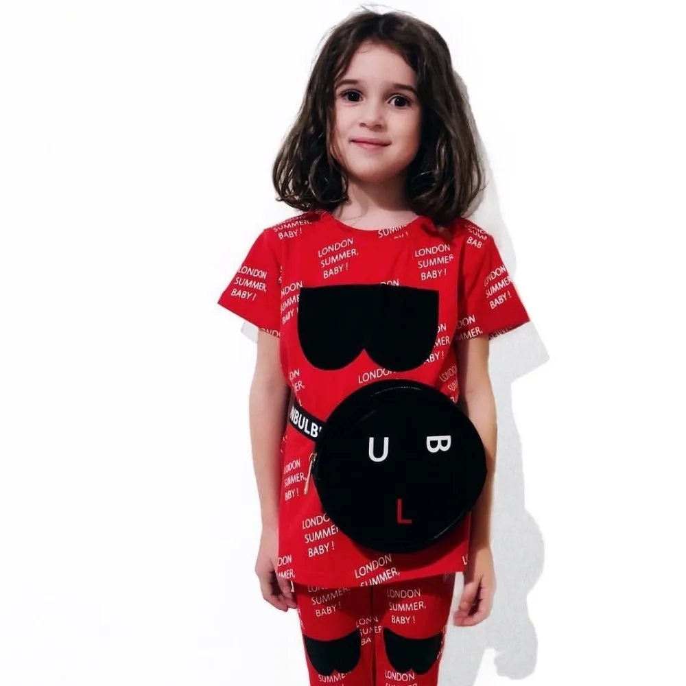 red t shirt Детские футболки Коллекция года, брендовые полосатые футболки с коротким рукавом и буквенным принтом для мальчиков и девочек, новые летние хлопковые футболки для малышей - Цвет: red t shirt