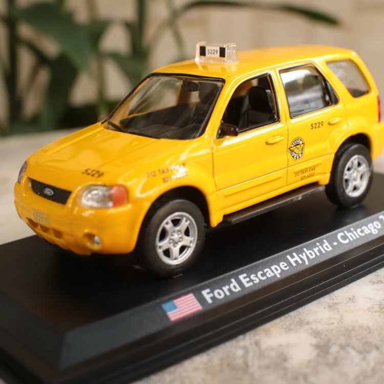 Модель автомобиля Ford 312 taxi escape hybrid chicago 2005 1:43 модель из сплава оригинальная
