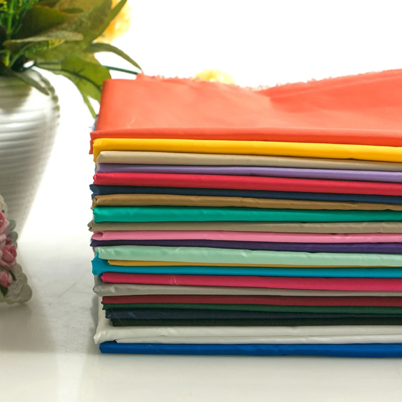 

100% Nylon Jacket Shell Fabric 40D Plain Dyed Soft Woven for Jacket Bag Lining