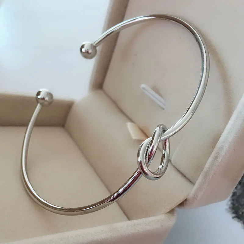 Простой золотистый сплав Любовь завязанный браслет для женщин Мода Открыть