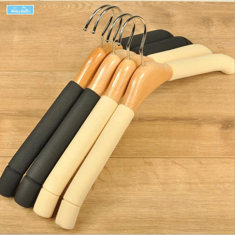 

Wooden Eva Anti-slip Wonmen Clothes Hanger Wedding Dress Display Hangers for Store Layout