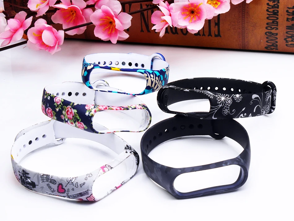 BOORUI mi band 4 ремешок силиконовый miband 4 универсальные аксессуары спортивный ремешок на запястье Замена для xiaomi mi band 4 смарт-браслеты