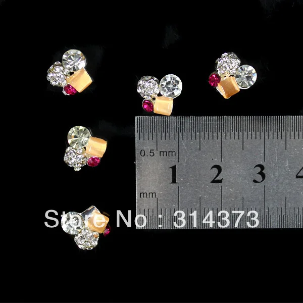 100pcs/lot 3D Alloy Plated Shinny Clear Rhinestones Unique Design Metal Nail Art Tips Phone Craft Decorations Manicure DIY | Красота и